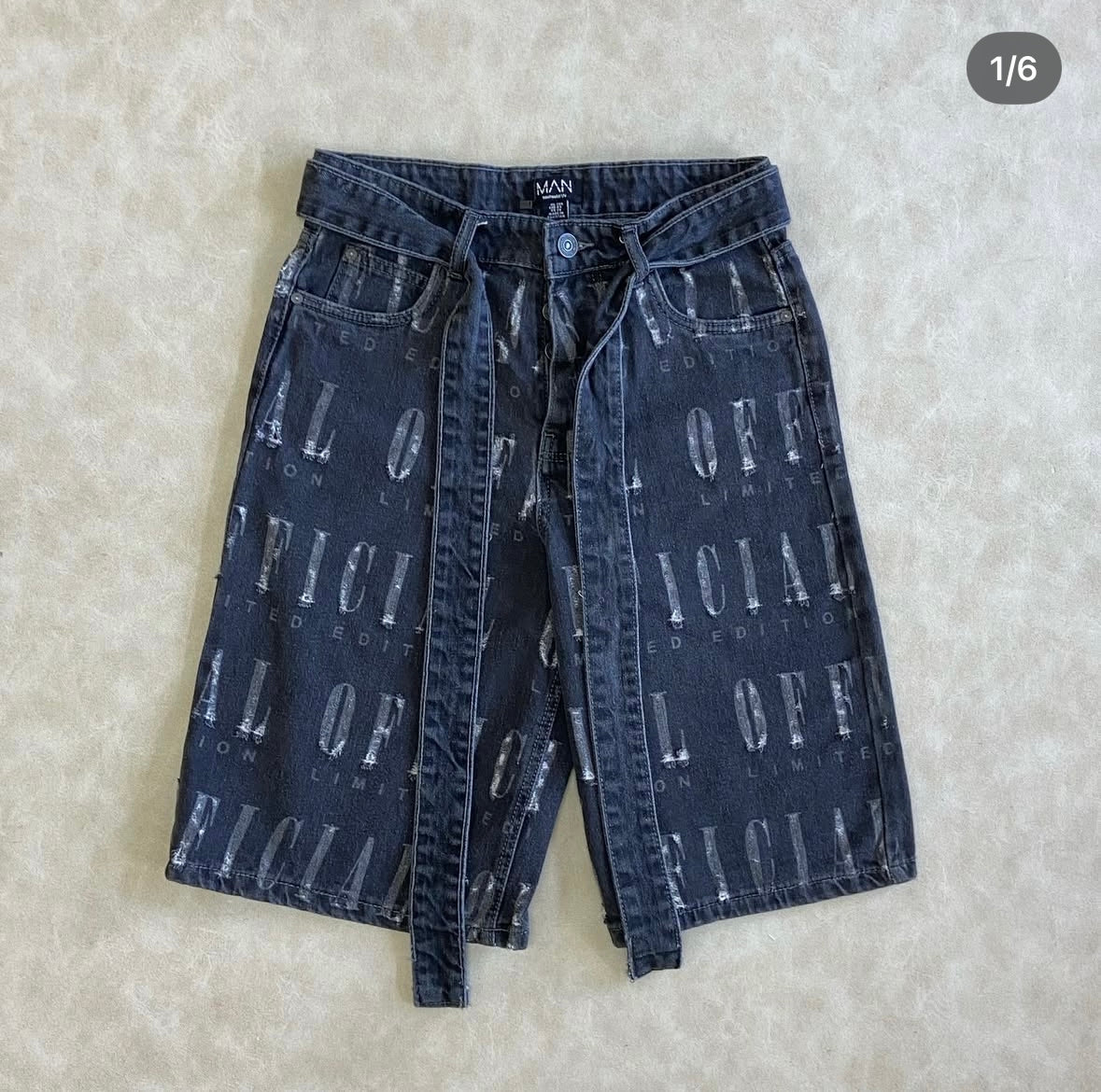Oficial Regular Untreated Denim Shorts In Medium Grey