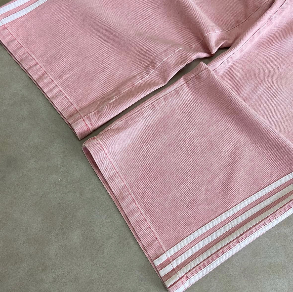 Heaven Can Wait Track Jeans Pink