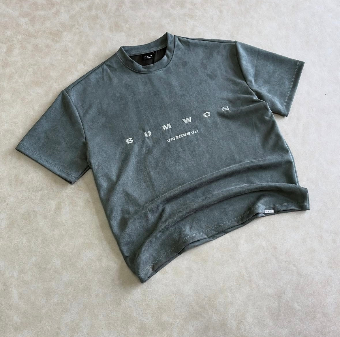 SUMWOM Oversized Boxy Shirt