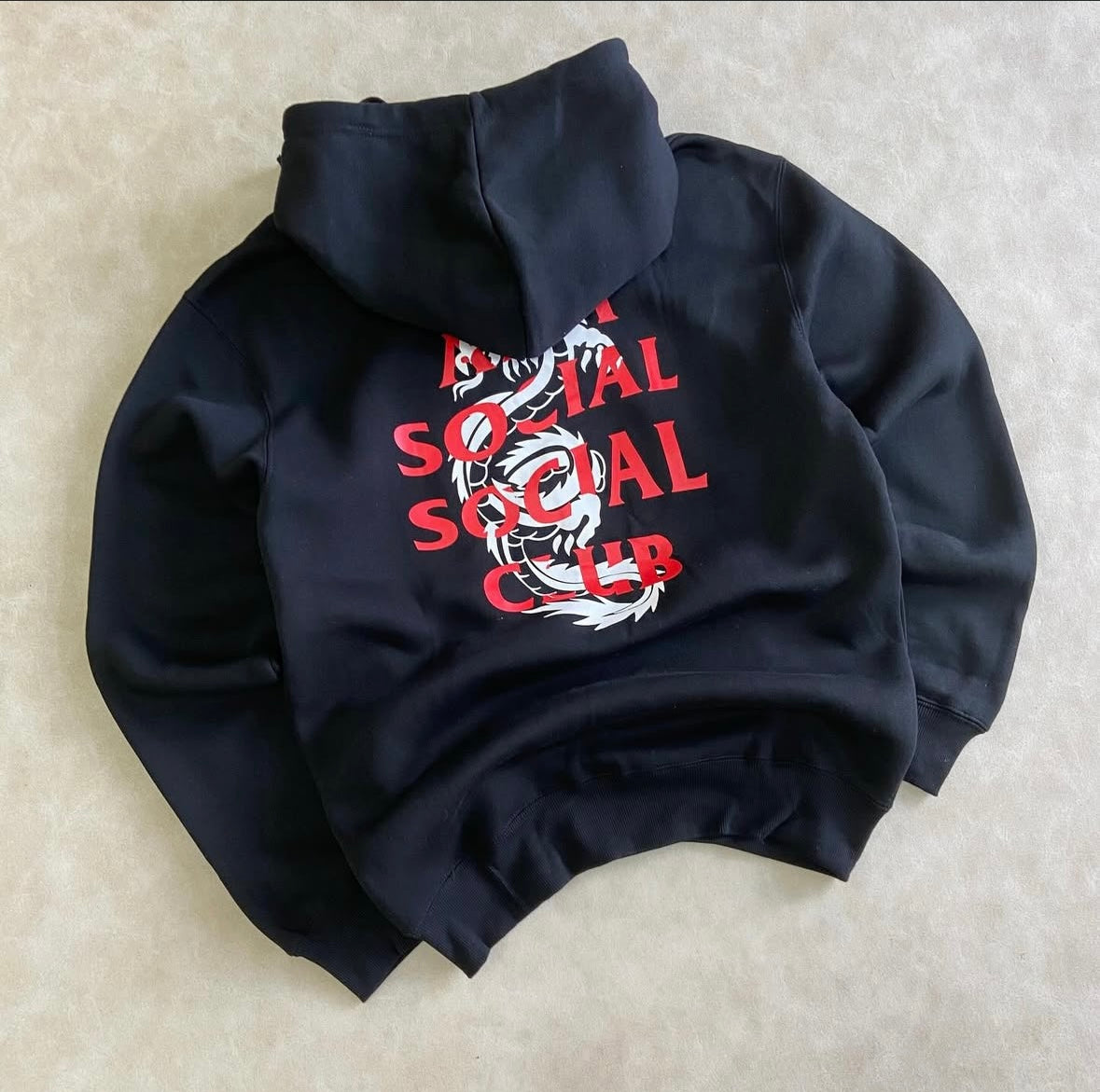 Anti Social Social Club Dragón Hoodie