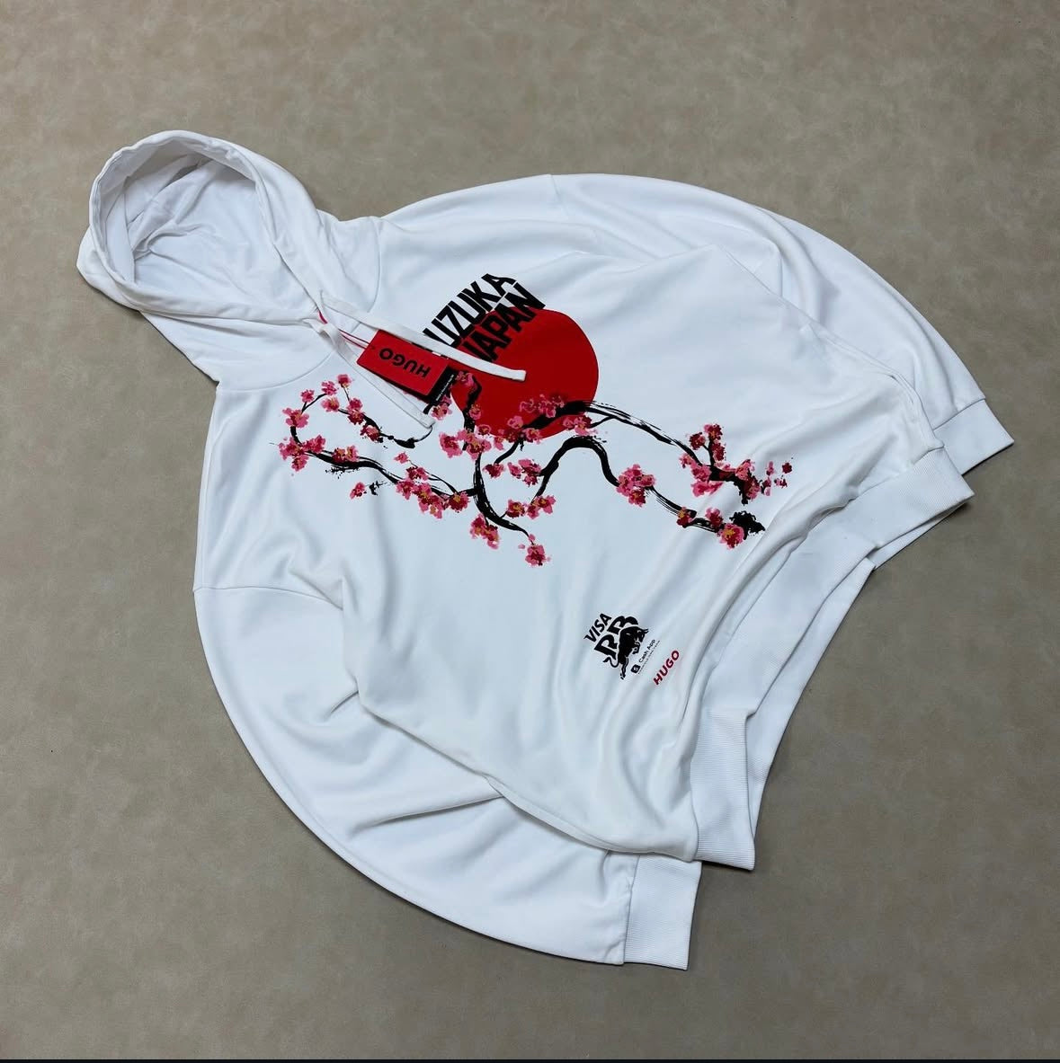 VCARB Hugo Japanese Race Special
Hoodie