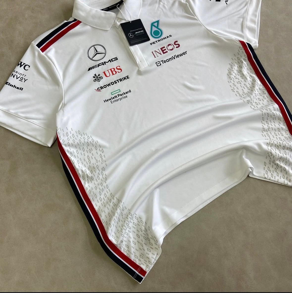 Mercedes AMG Petronas F1 2023 Tea M
Polo