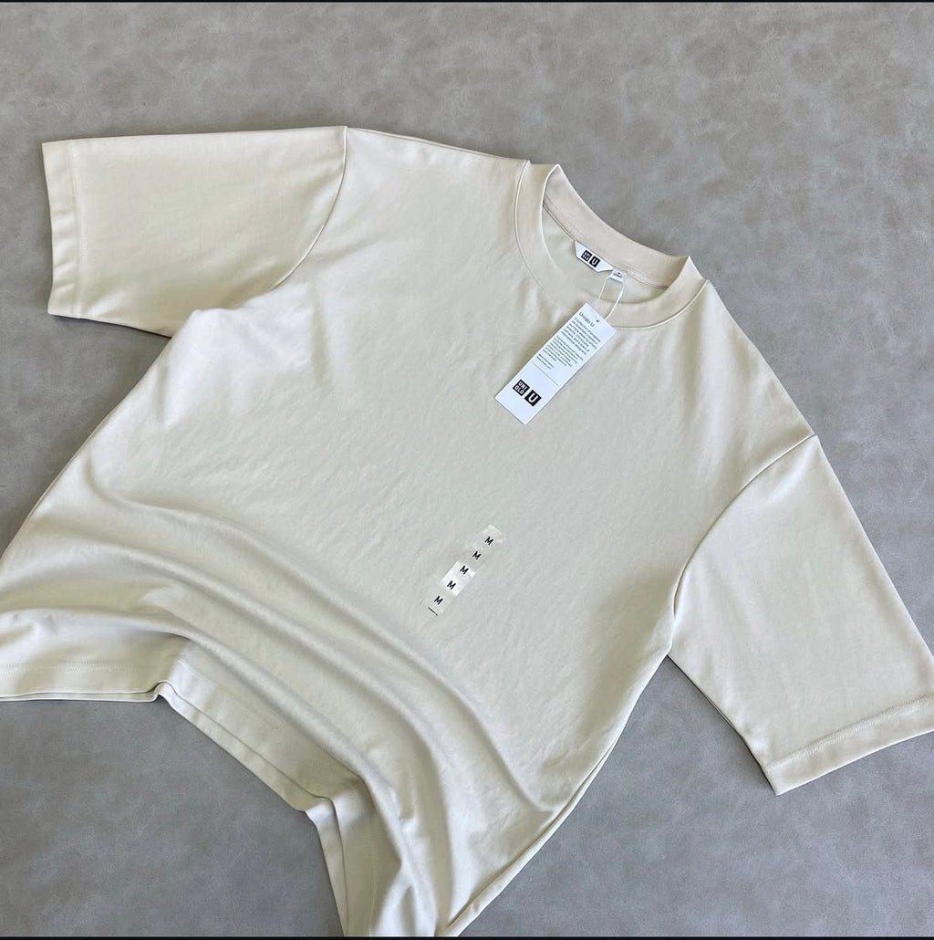 Uniqilo Alsrim Oversized T-Shirt