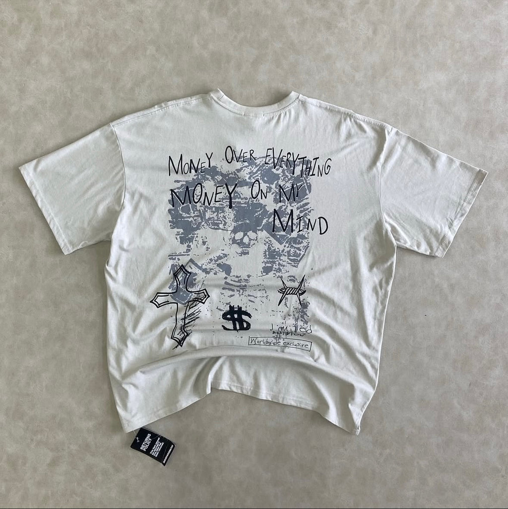 Oversized Cross Renaissance Graphic T-
Shirt