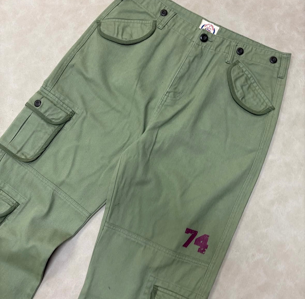 GREAT BRITAIN V U.A.S 74 JAPÓN
SUNNY FLARE PANTS