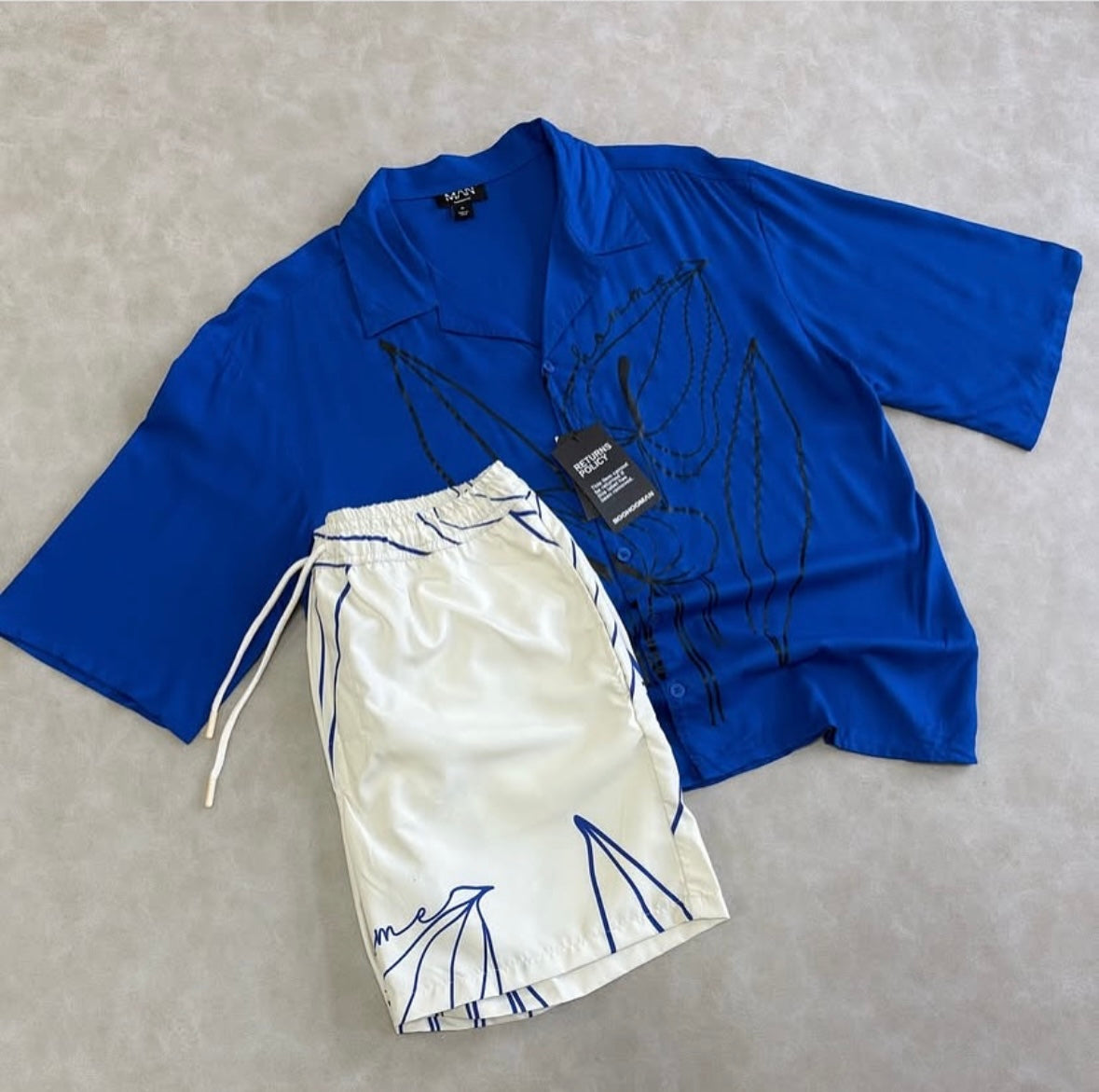 Oversized Swimsuit and Shirt Set with
Lapels and Floral Print