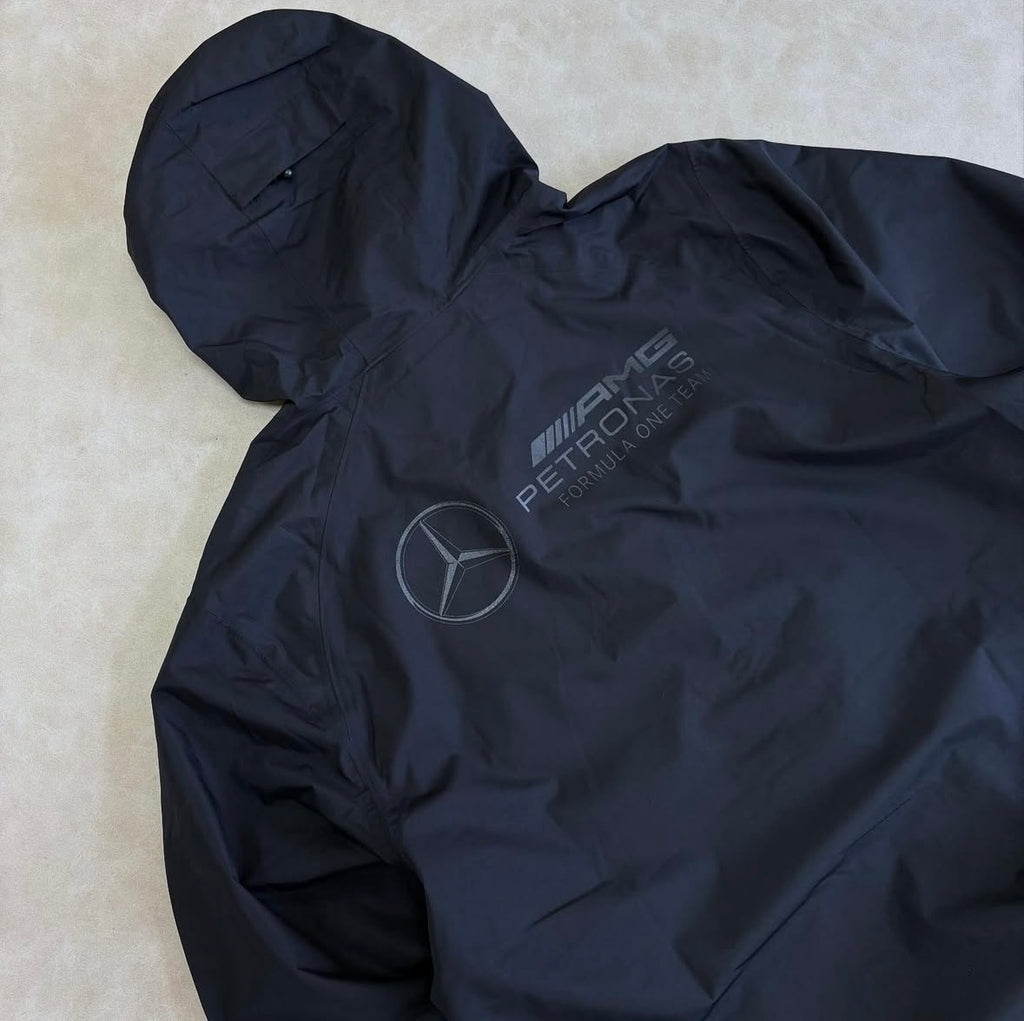 Mercedes-AMG F1 Performance
Waterproof Jacket