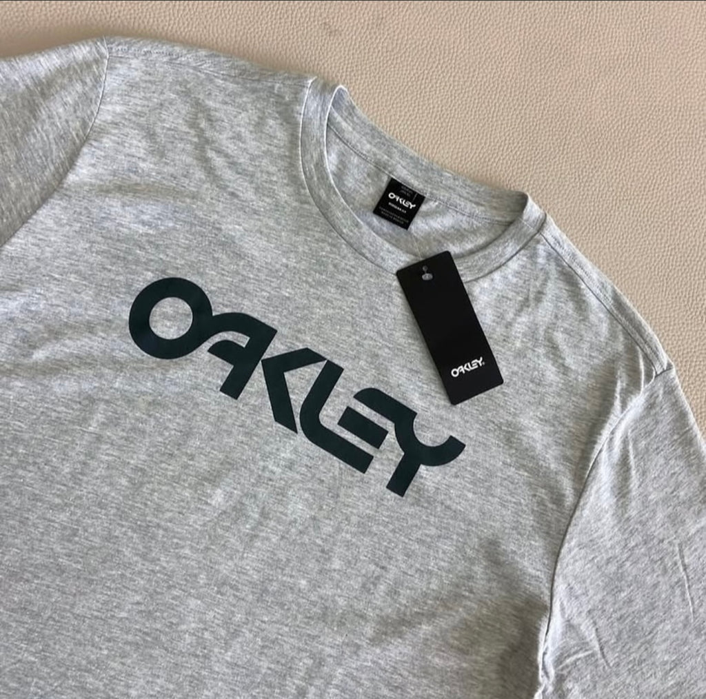 Oakley Regular Fit T-Shirt