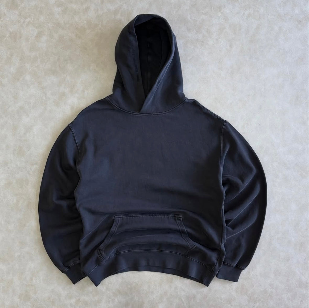 SULTÁN+SHEPARD CIRCLE IN TIME
HOODIE