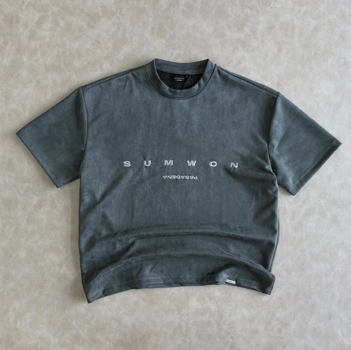 SUMWOM Oversized Boxy Shirt