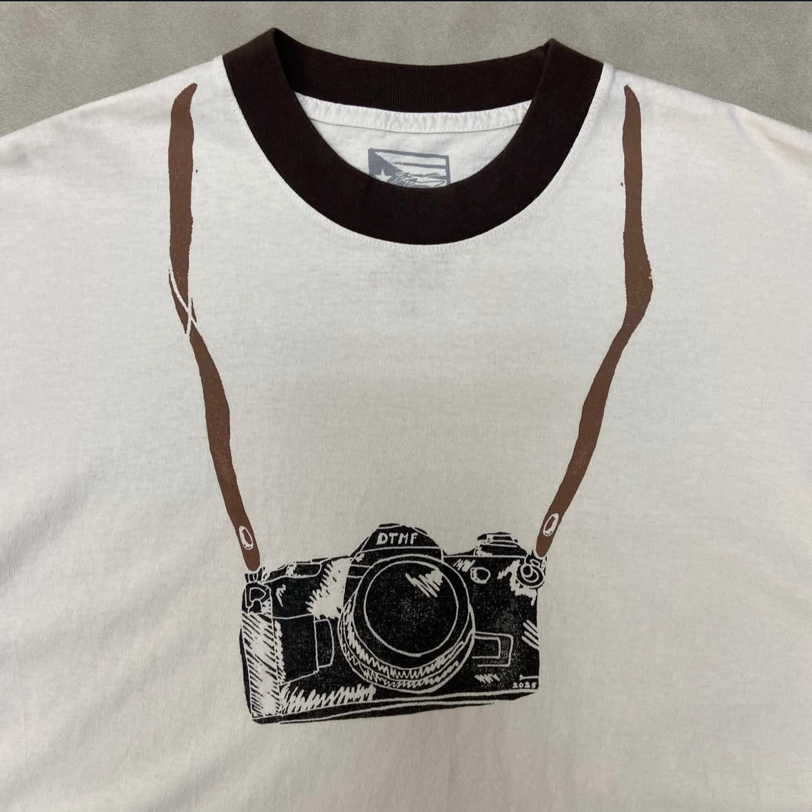 Debí Tirar Más Fotos Bad Bunny T-Shirt