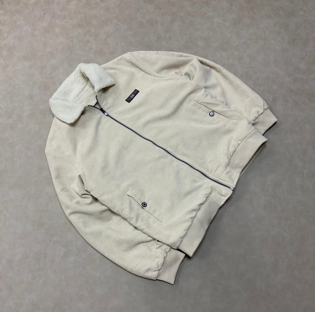 BM Corduroy Sherpa
Jeacket