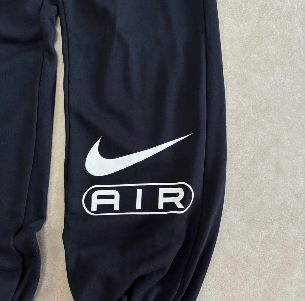 Nike Swoosh League Men’s Track Pants