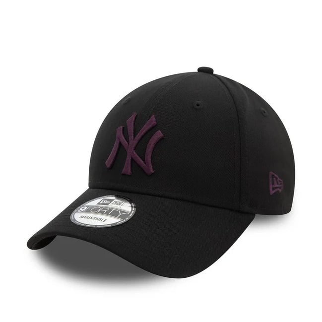 New York Yankes LEAGUE ESSENTIAL 9FORTY