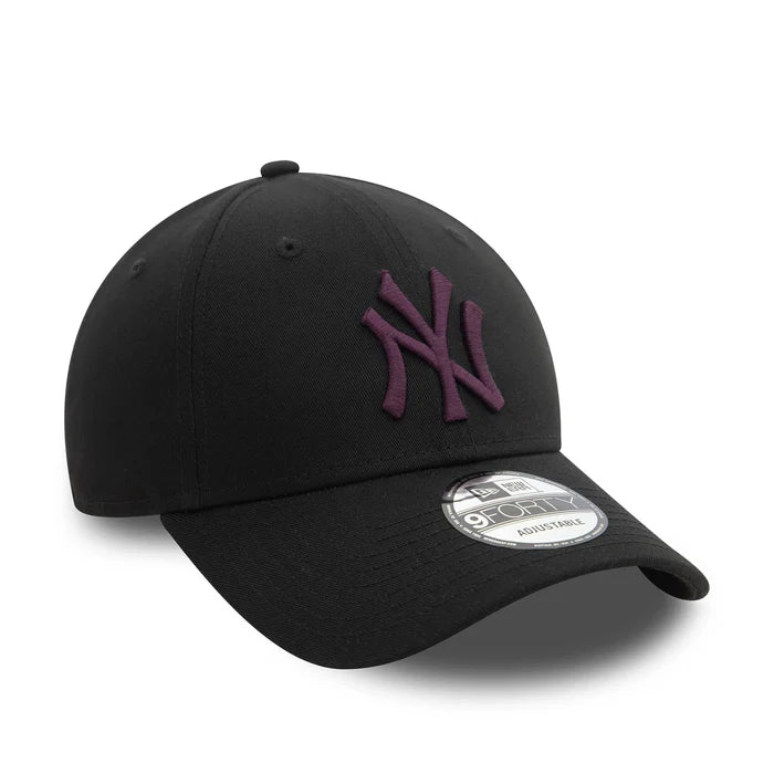 New York Yankes LEAGUE ESSENTIAL 9FORTY