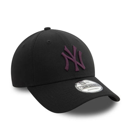 New York Yankes LEAGUE ESSENTIAL 9FORTY