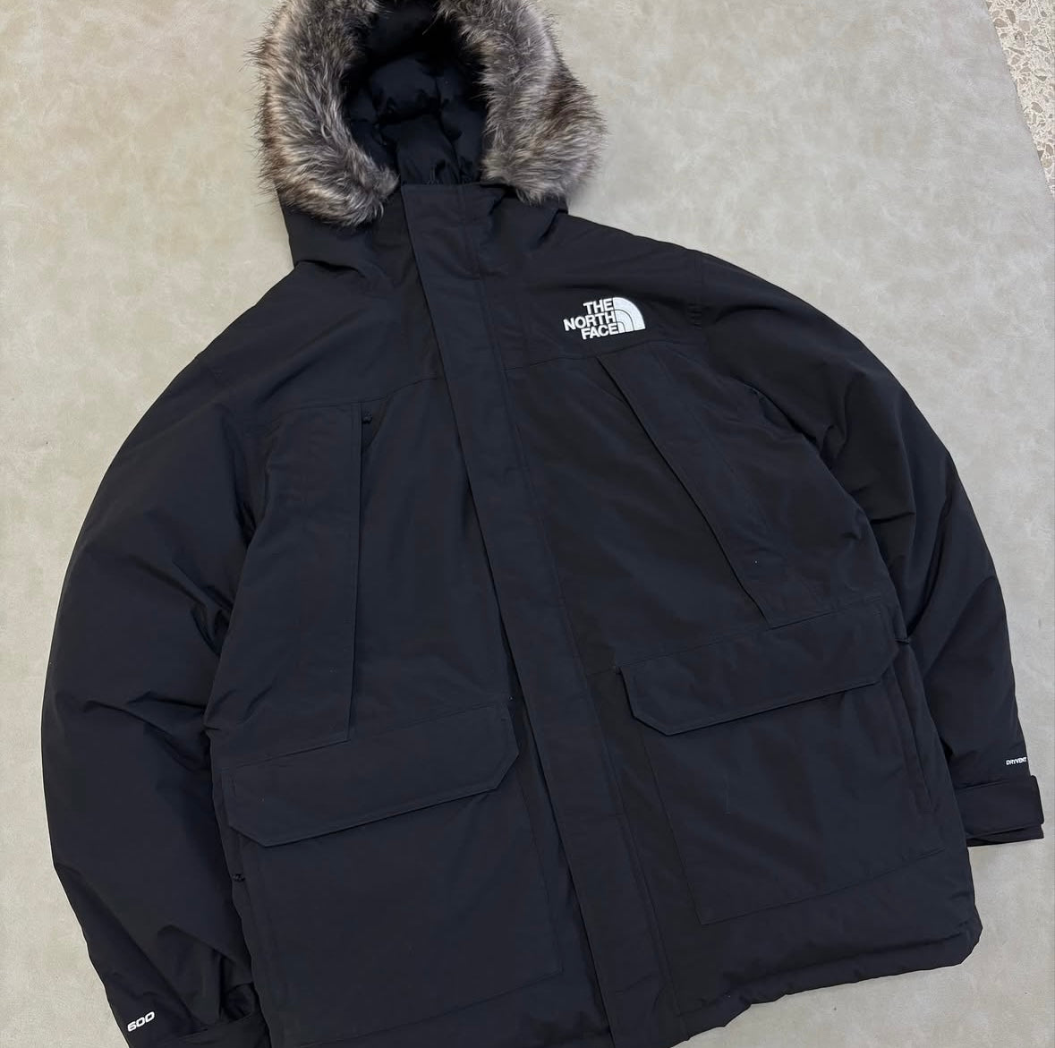 The North Face Parka 600 Waterproof
Jacket