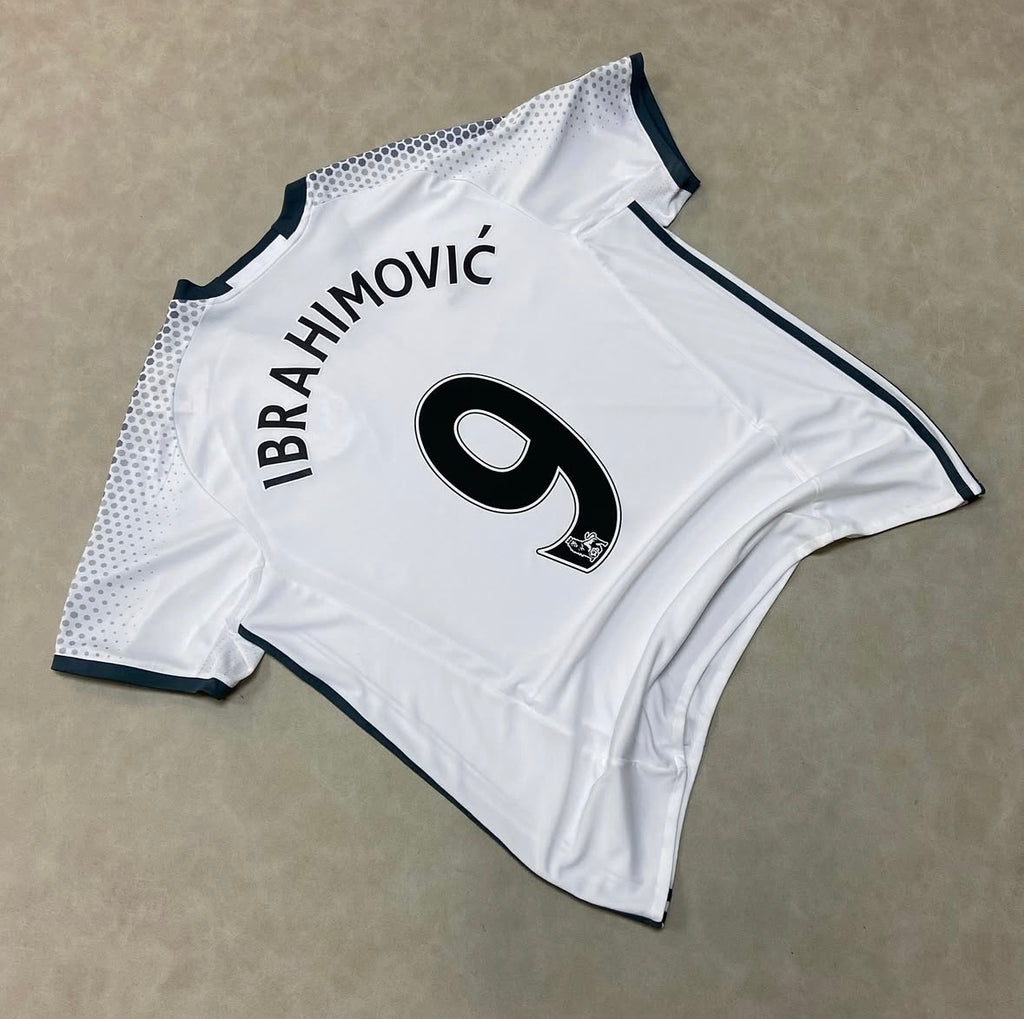 Manchester United Ibrahimovic 2016 - 17 Third Jersey