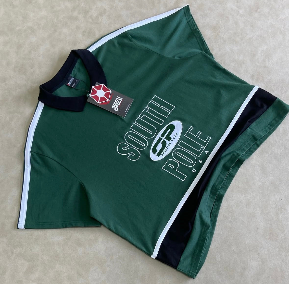 _Southpole T-Shirt Relaxed Fit Collared
Graphic - Green