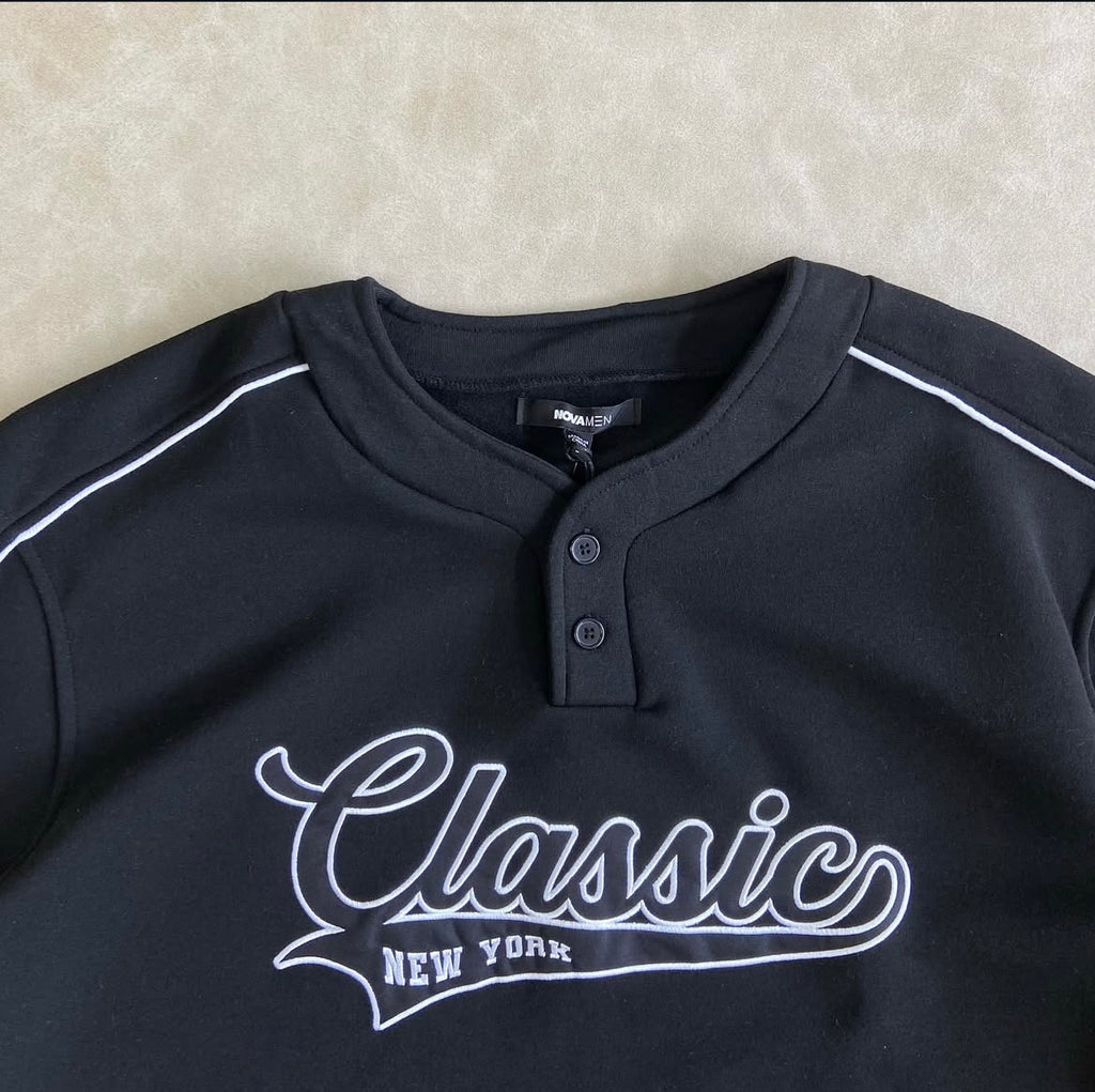 Classic New York Henley Short Sleeve -
Black