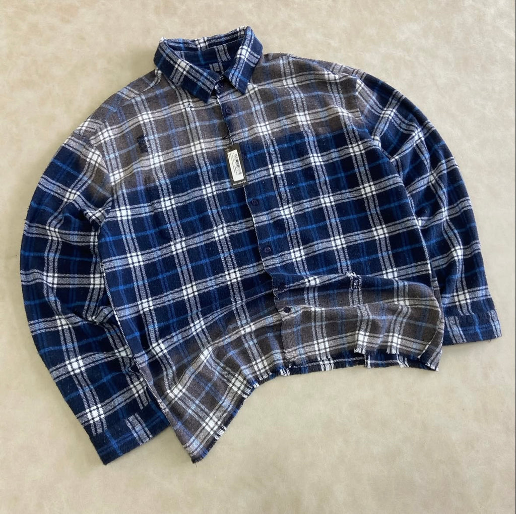 Oversized Flannel Check Distressed
Collared Shirt