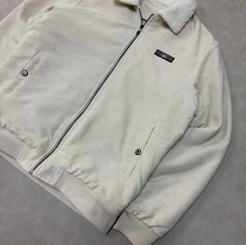 BM Corduroy Sherpa
Jeacket