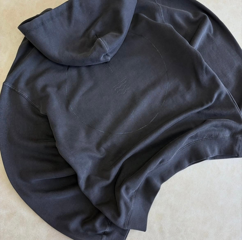 SULTÁN+SHEPARD CIRCLE IN TIME
HOODIE