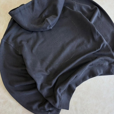 SULTÁN+SHEPARD CIRCLE IN TIME
HOODIE