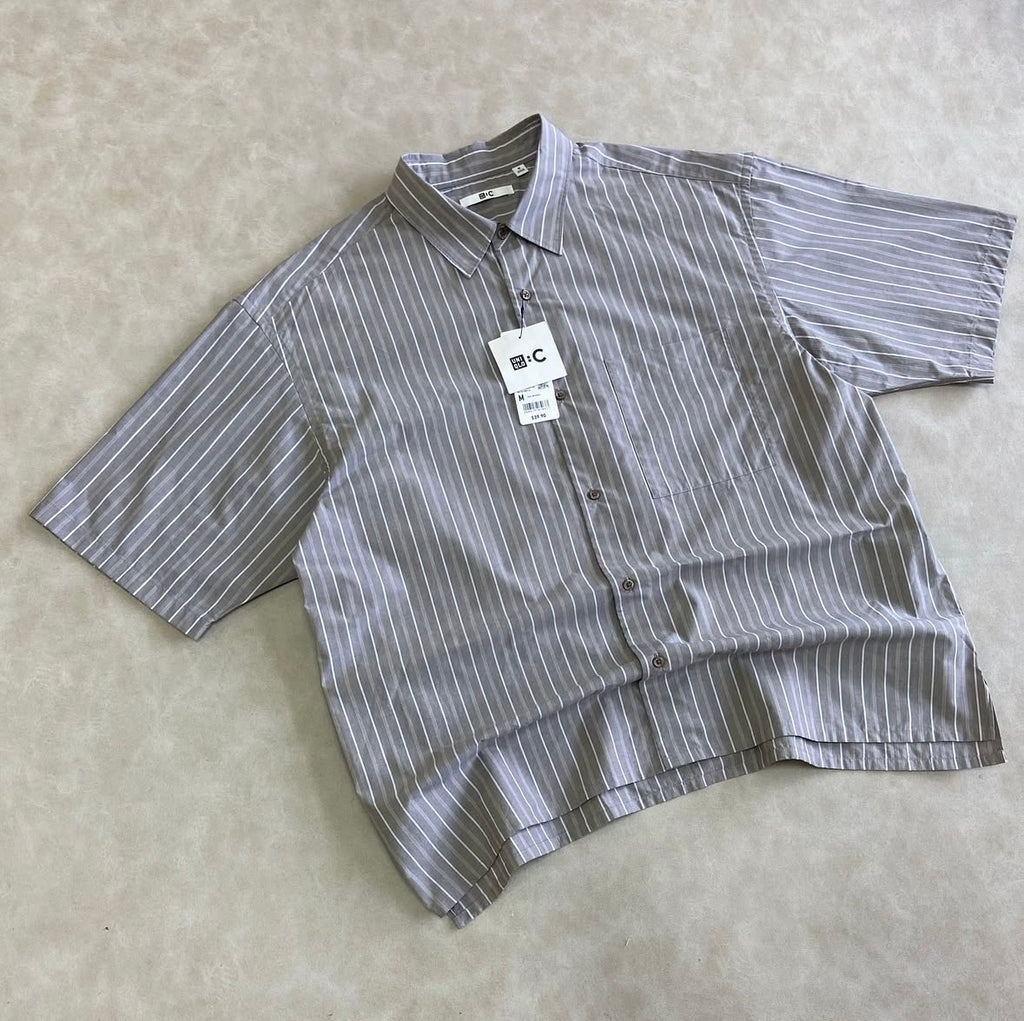 Uniqlo Broadcloth Oversized Shirt Short Sleeve