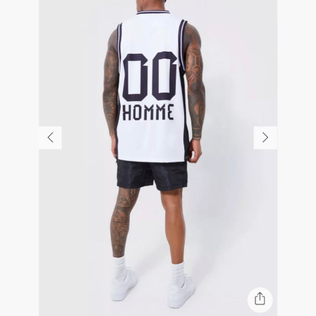 Elasticated Waist Toggle Cargo Short
