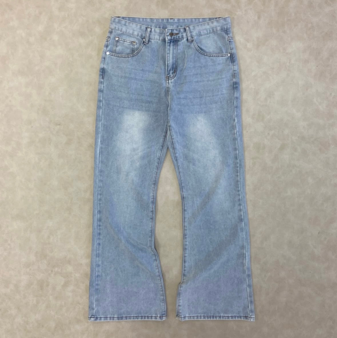 Relaxed Flare Jeans