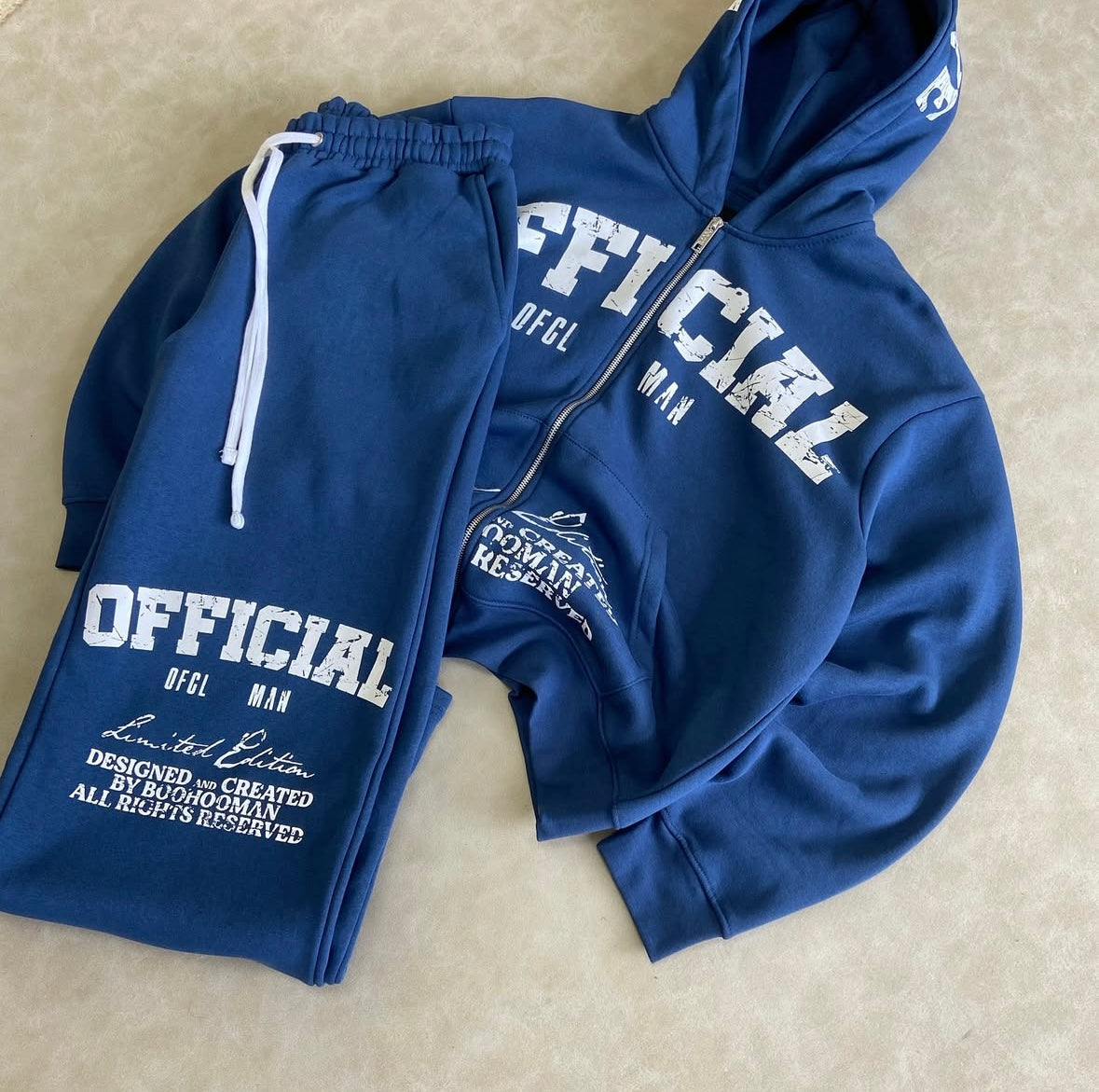 Oversize Straight Tracksuit With Official Print