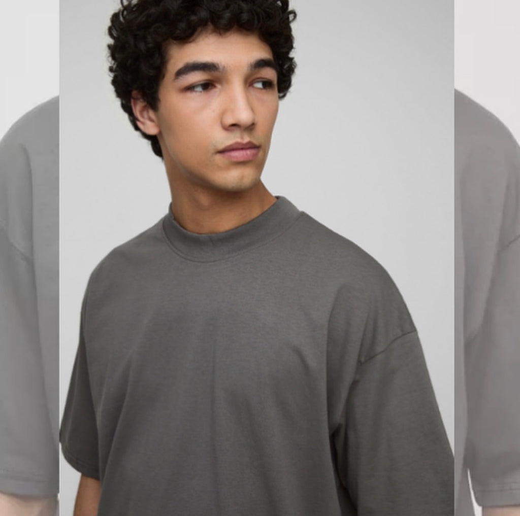 BOXY FIT HEAVYWEIGHT DOUBLE NECK
T-SHIRT