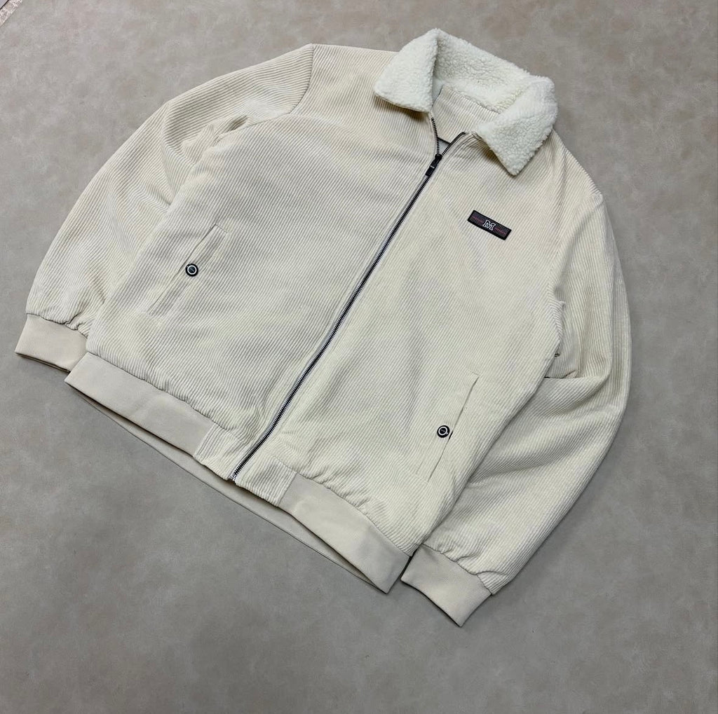 BM Corduroy Sherpa
Jeacket