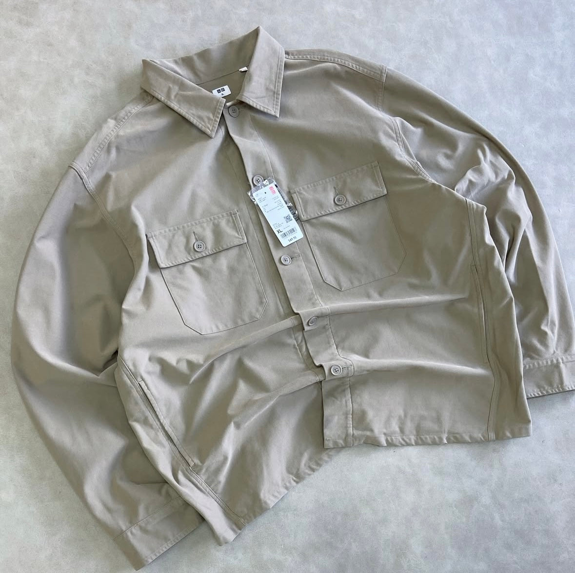 Beige Overshirt Uniqlo