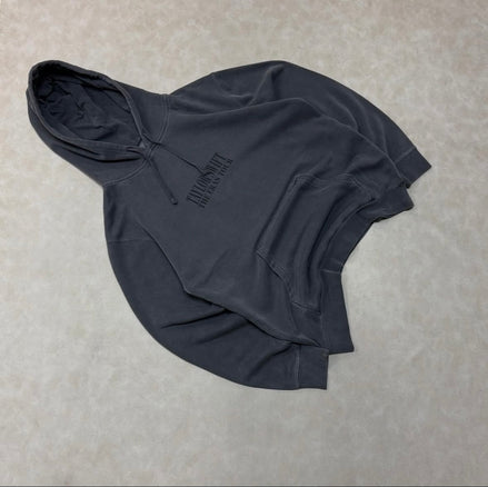 TAYLOR SWIFT THE ERAS TOUR
CHARCOAL HOODIE