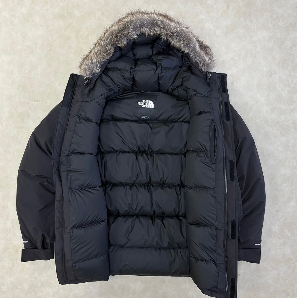 The North Face Parka 600 Waterproof
Jacket