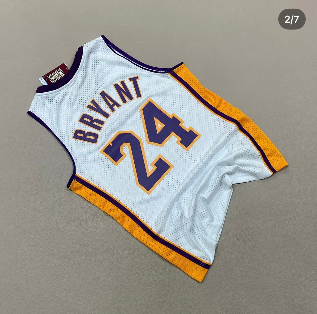 Kobe Bryant 24 Mitchell & Ness Jersey