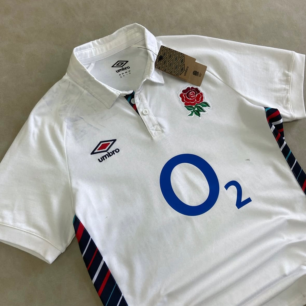 Umbro England Rugby 24/25 Home
Classic Jersey
