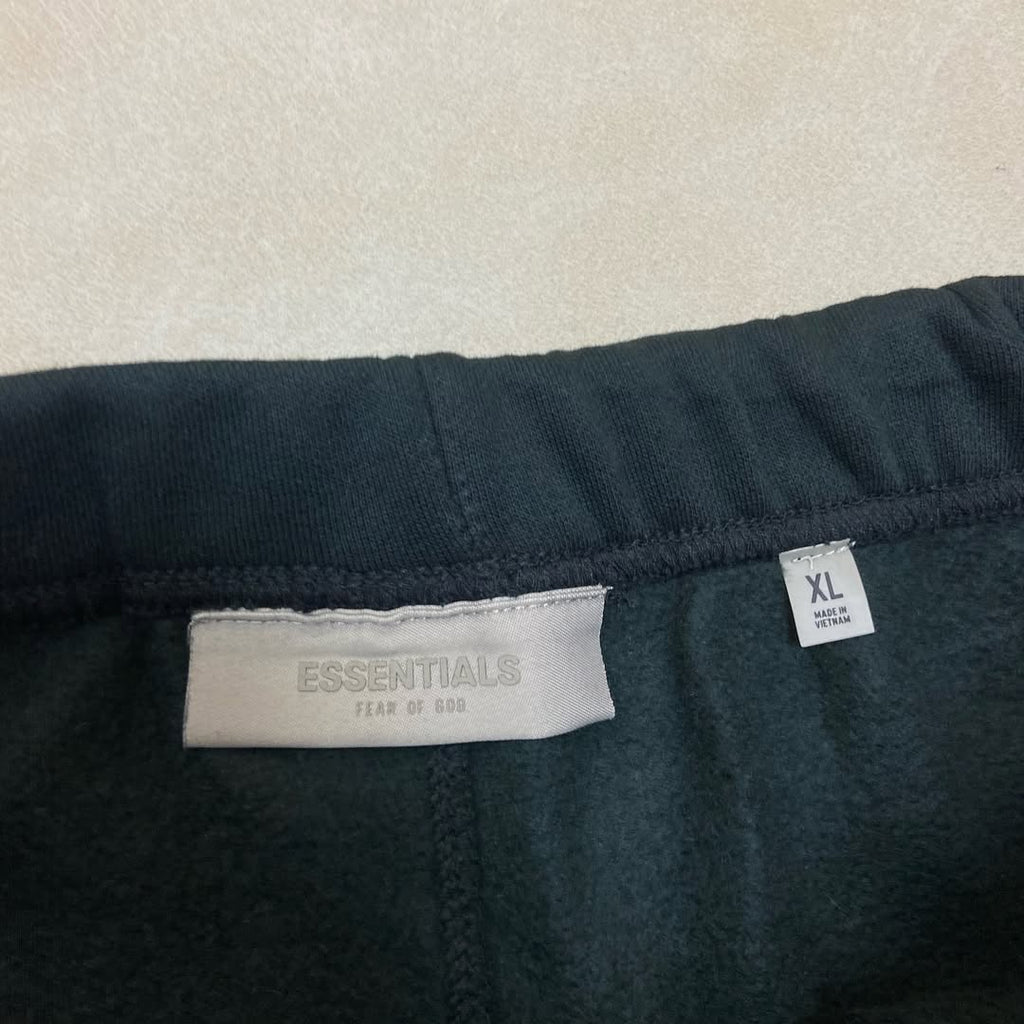 FEAR OF GOD ESSENTIALS SWEATPANTS