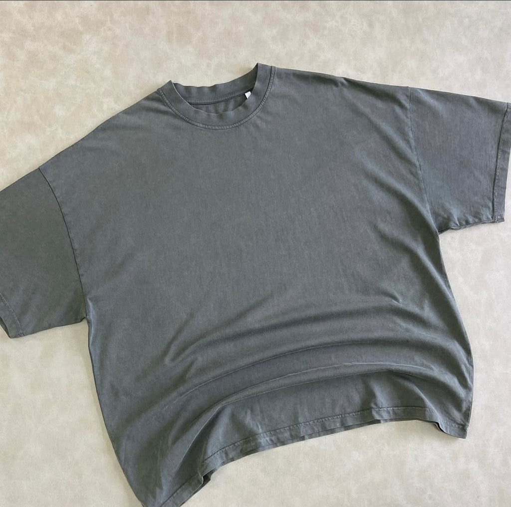 BOXY FIT HEAVYWEIGHT DOUBLE NECK
T-SHIRT