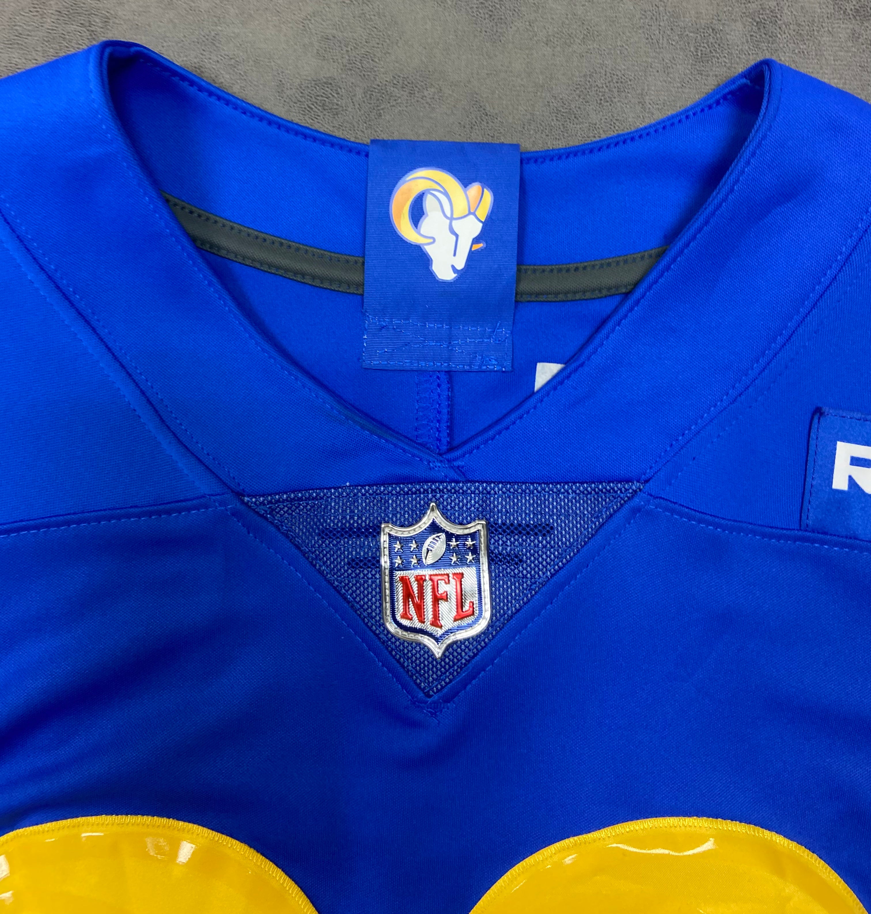 Nike NFL Los Angeles Rams Aron Donald Boxy Fit Jersey