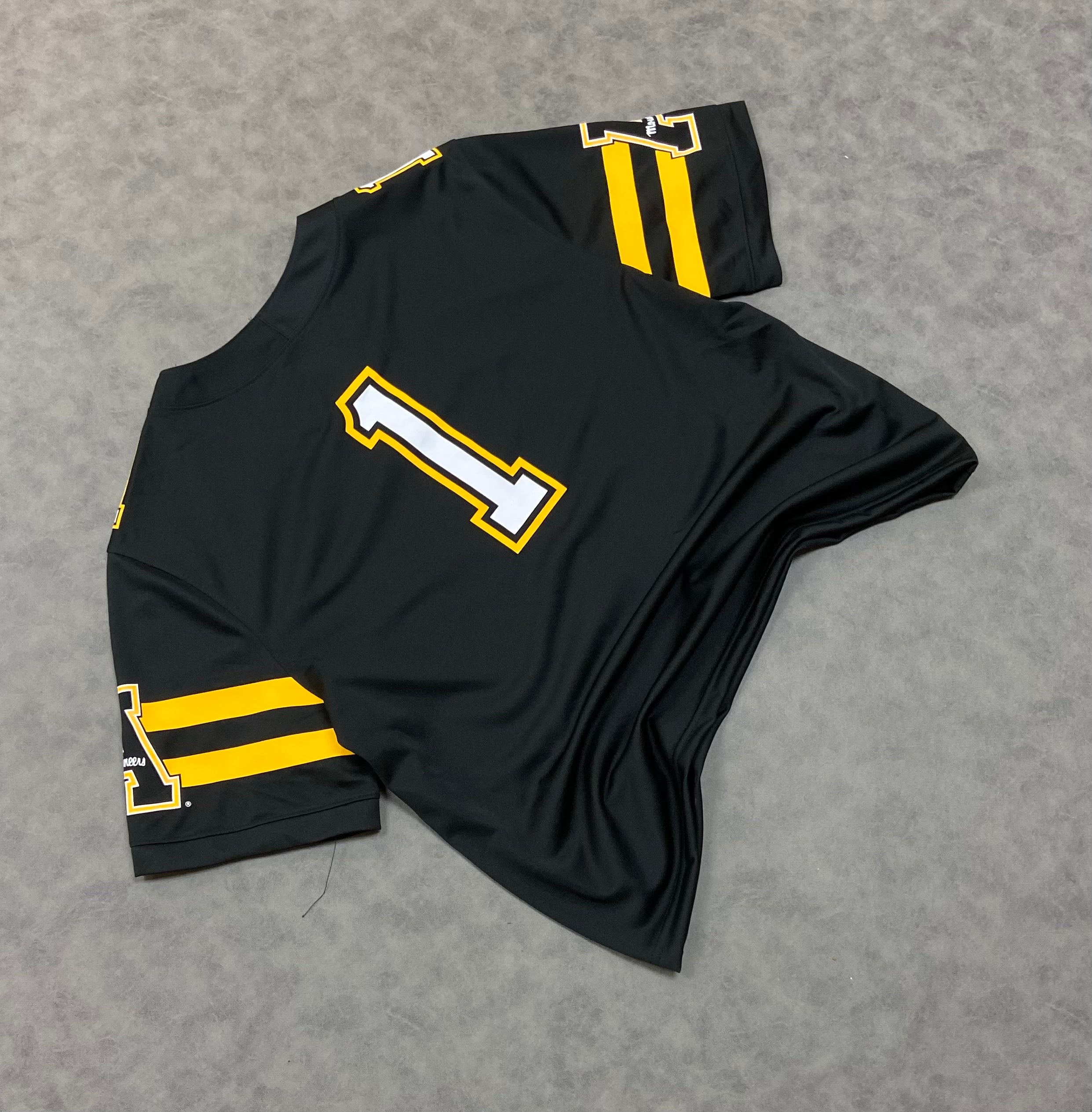 Nike NFL  Lowa Hawkeyes Boxy Fit Jersey