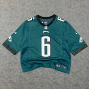 Nike NFL Filadelphia Egles Devota Smith Boxy Fit Jersey
