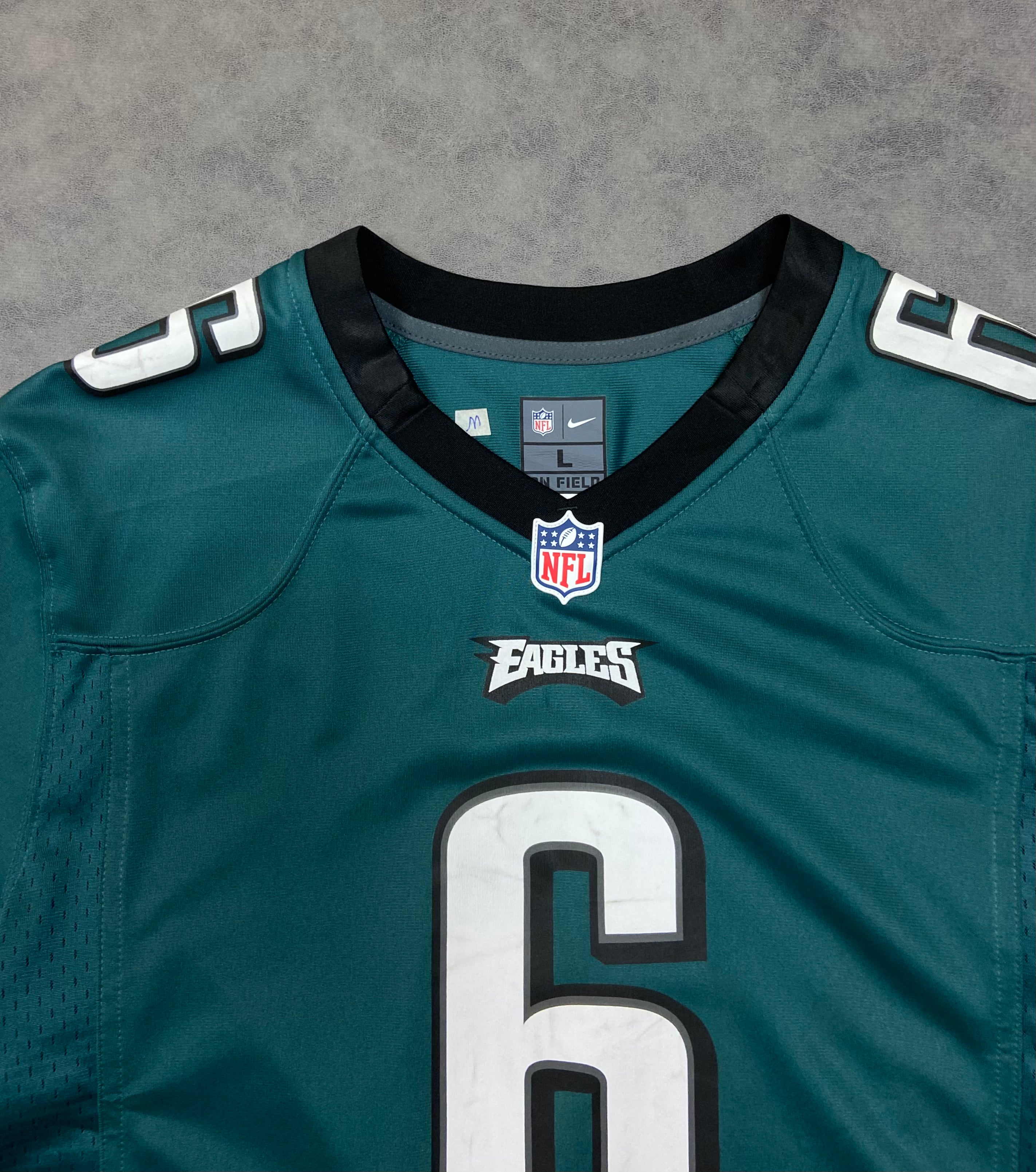 Nike NFL Filadelphia Egles Devota Smith Boxy Fit Jersey
