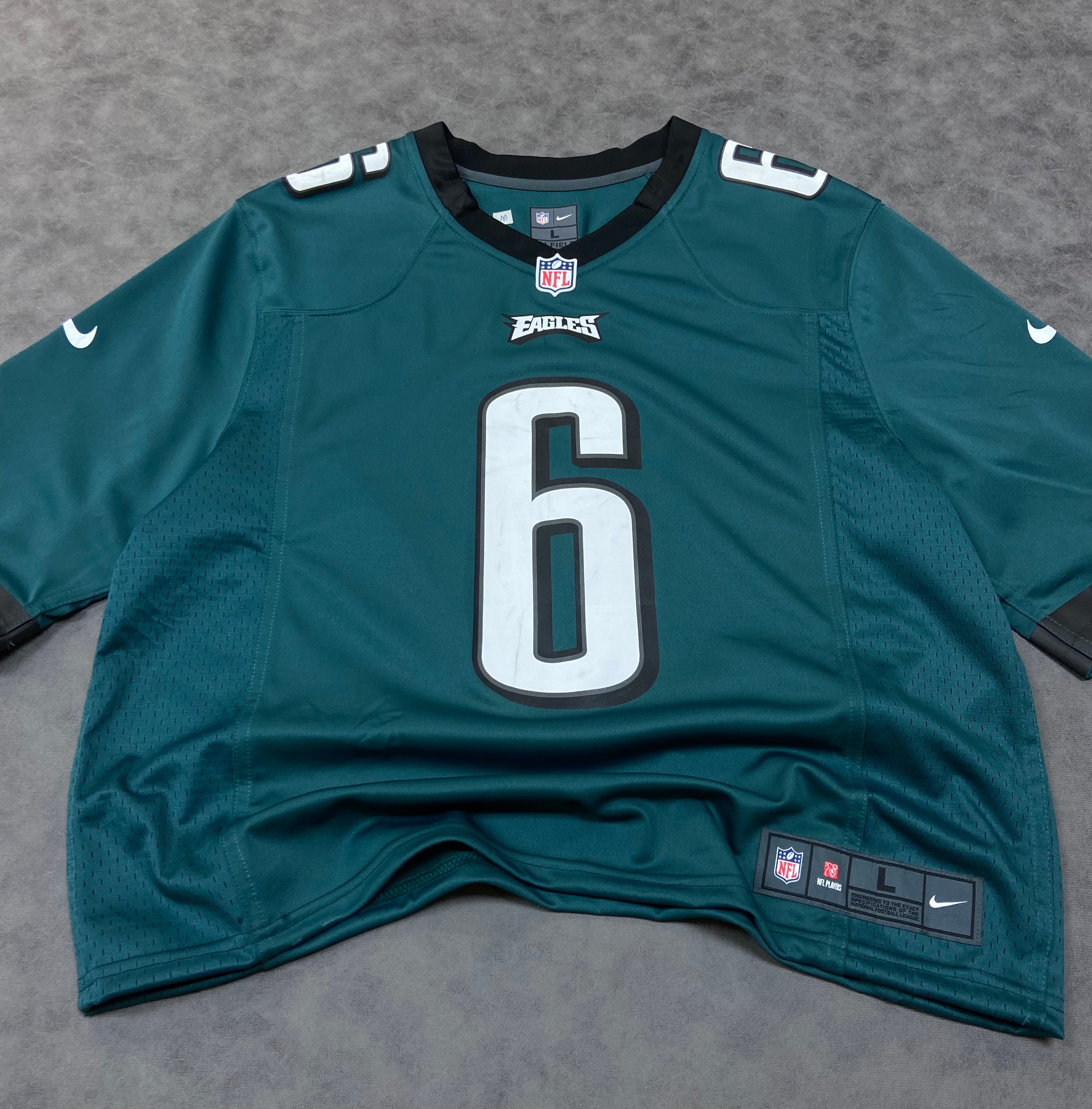 Nike NFL Filadelphia Egles Devota Smith Boxy Fit Jersey