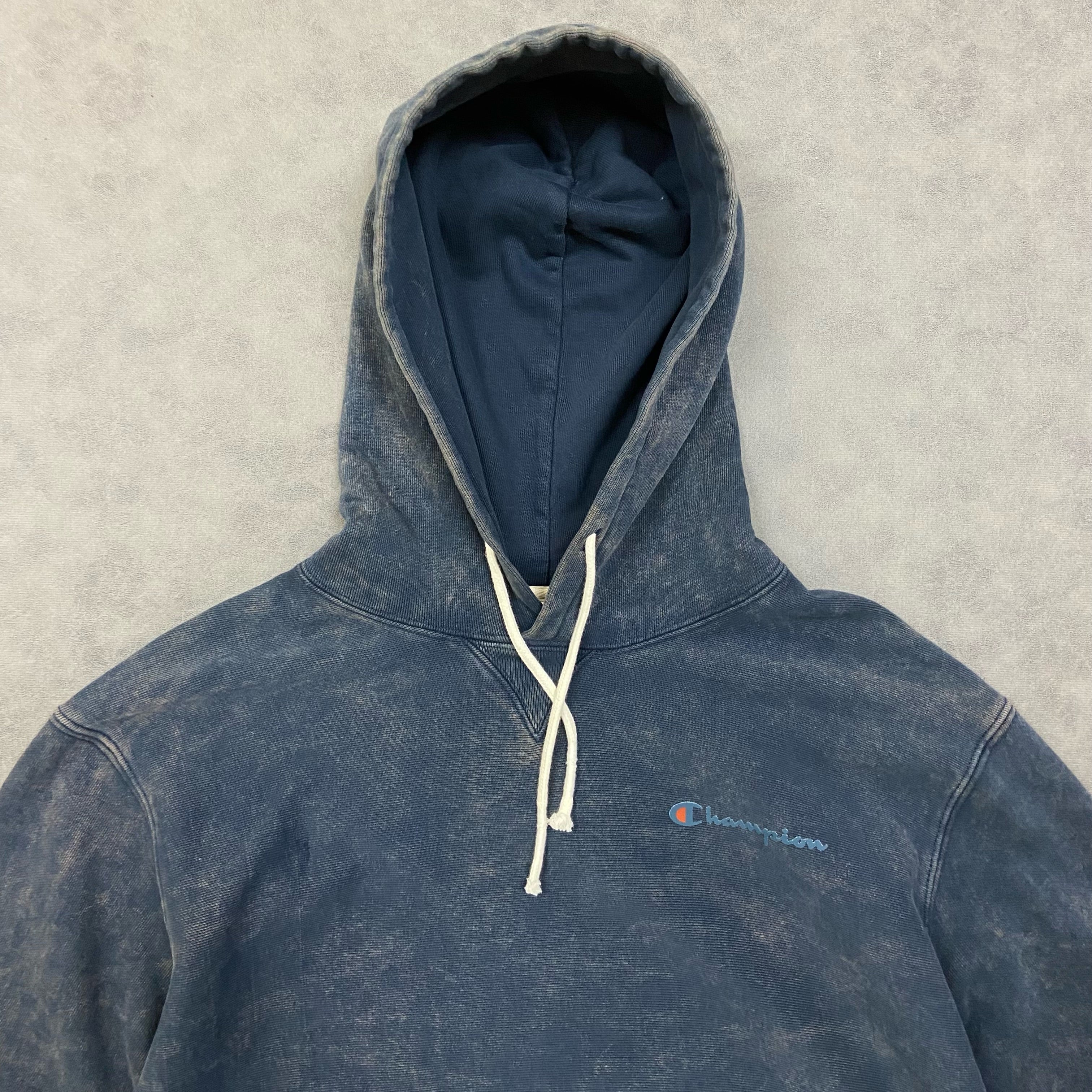 Champion Súper HeavyWeight Washed Hoodie