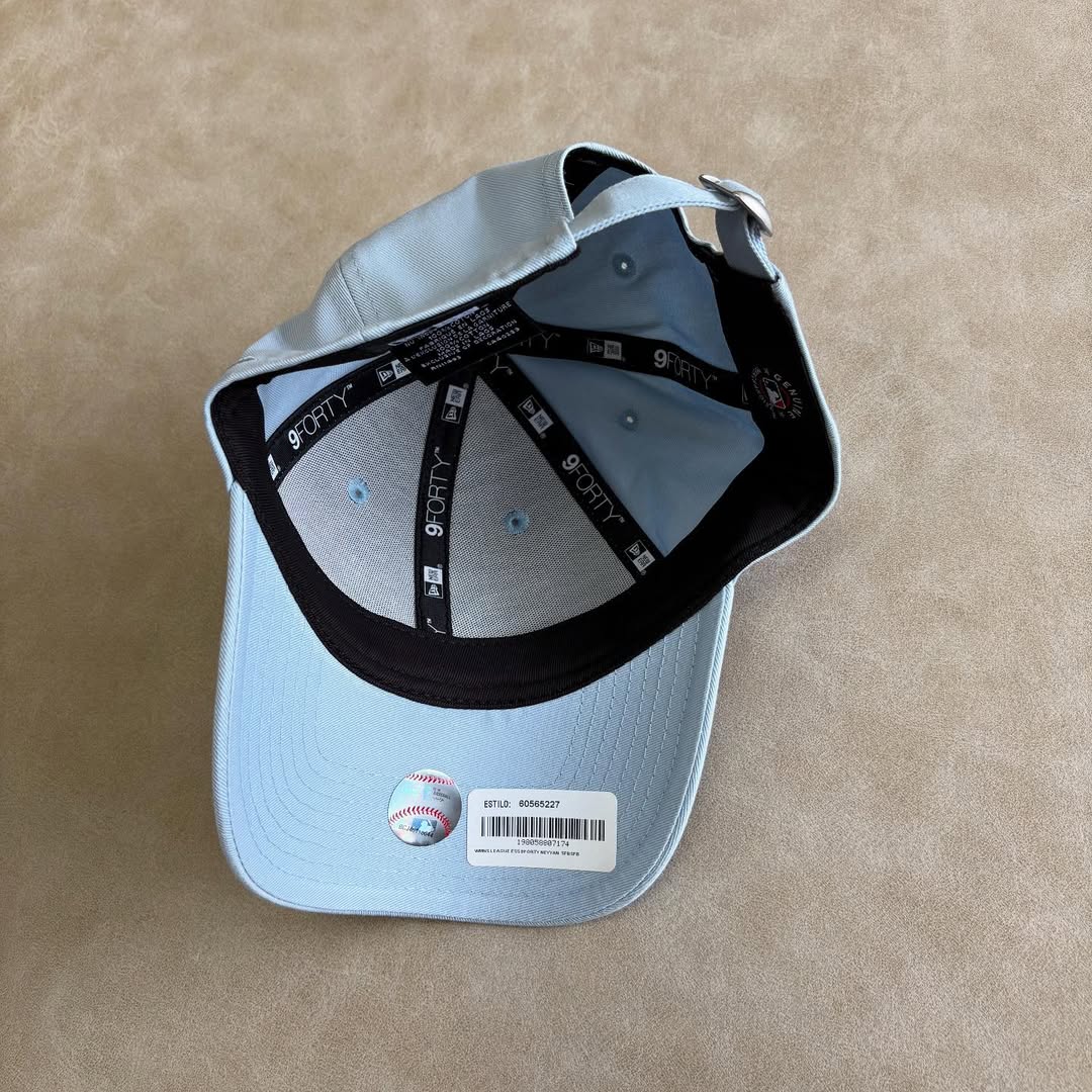 New York Yankees Leage Essetial Sky Blue 39Thirty Cap