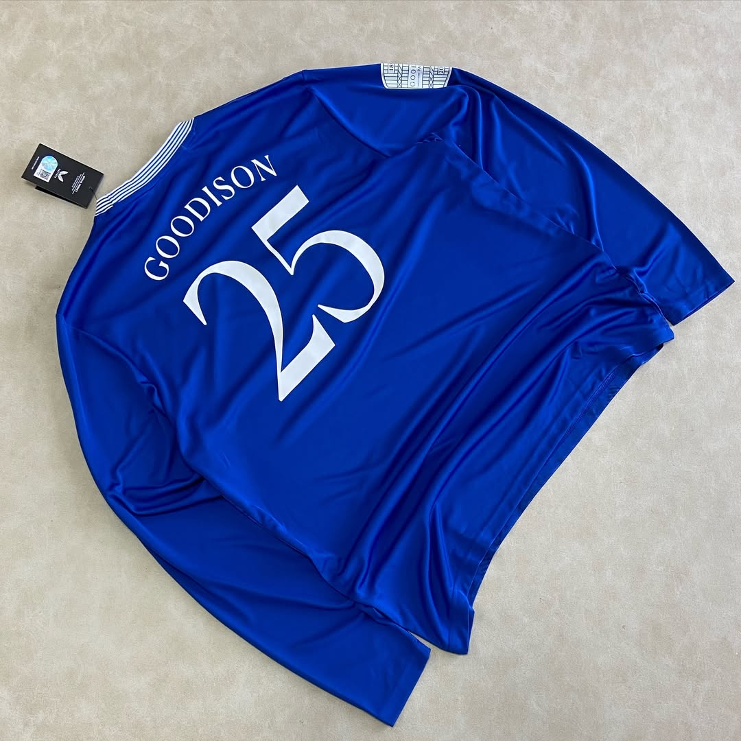 2024-25 Everton Castore Home jersey