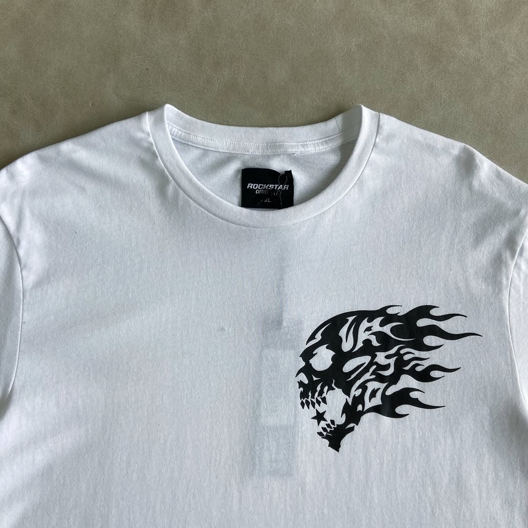 Bubb’e White/ Black Oversized Graphic T-Shirt